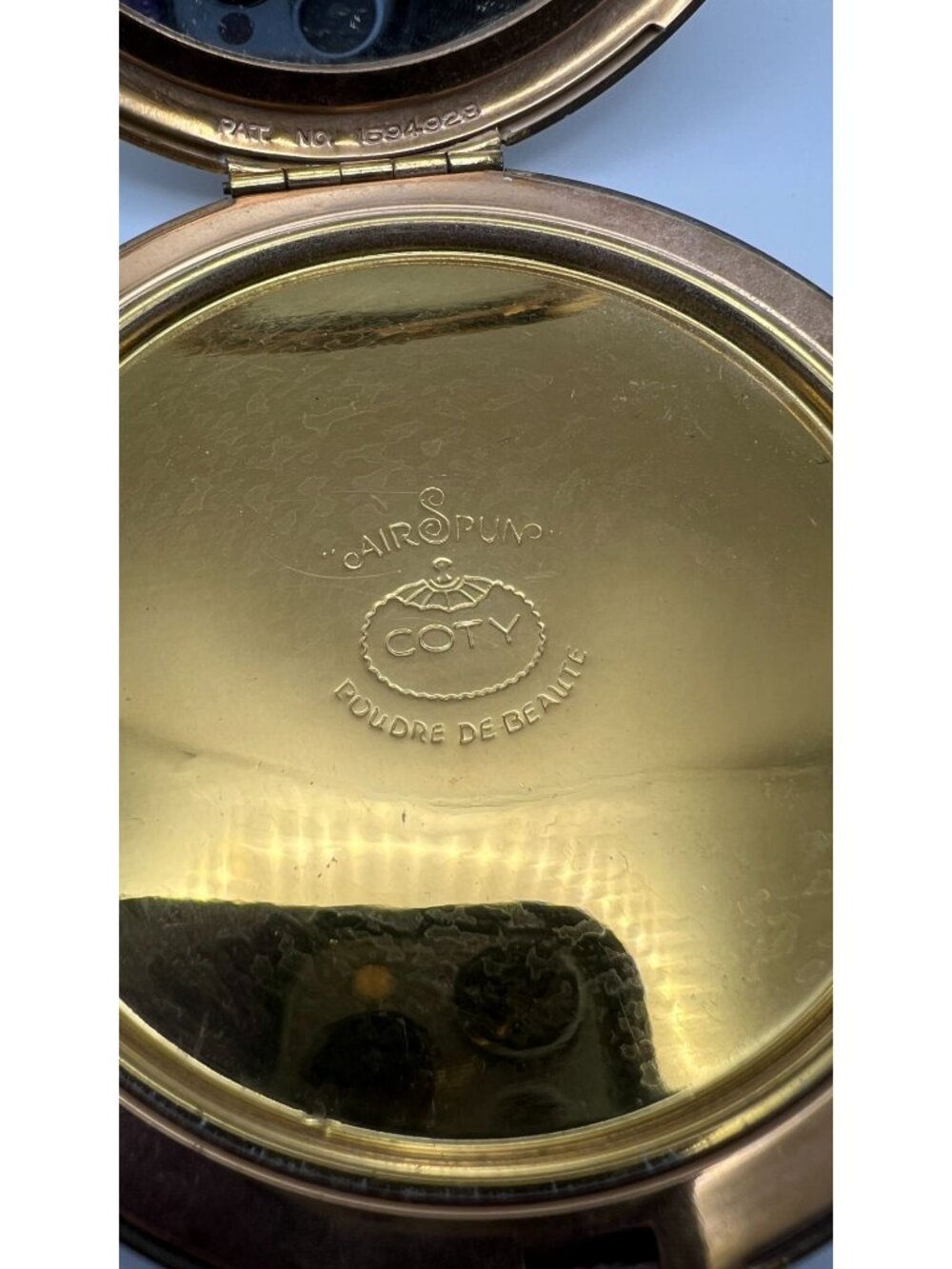 Vintage Coty Airspun Gold Compact Mirror With Powder Puff - Poudre De Beaute - P - Picture 2 of 5